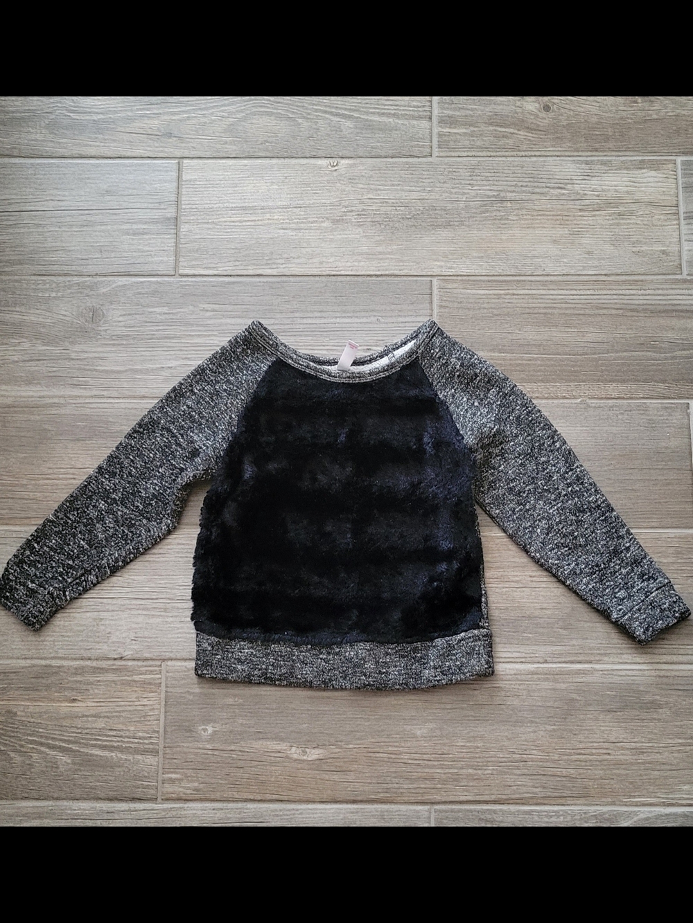 Xhilaration Gray Marled Crewneck Sweater